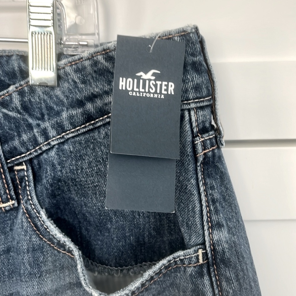 Hollister Women’s Low Rise Baggy Jeans Medium Rinse Plus Size 14 NWT - Picture 8 of 8